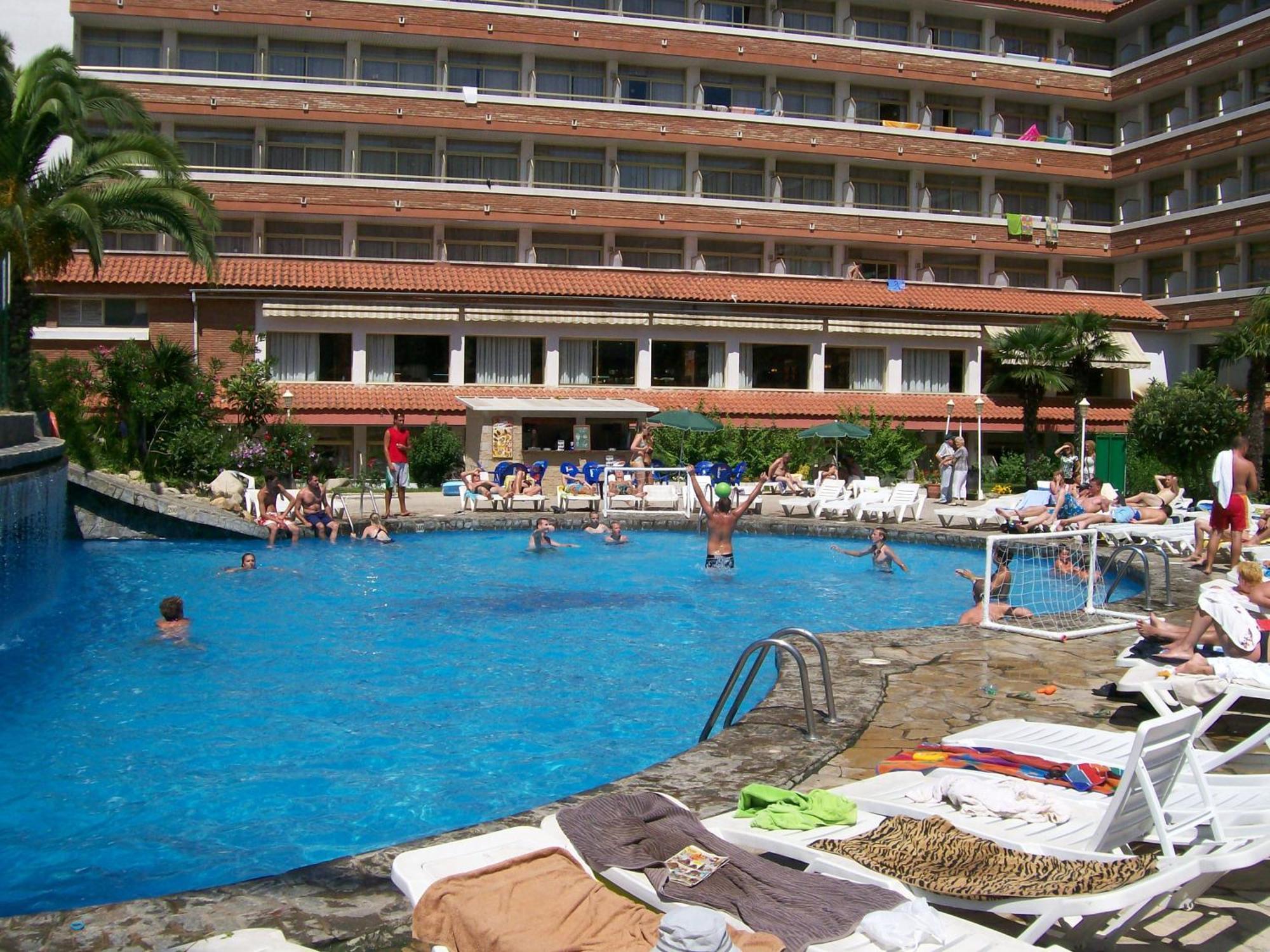 Hotel Esplendid Бланес Екстер'єр фото