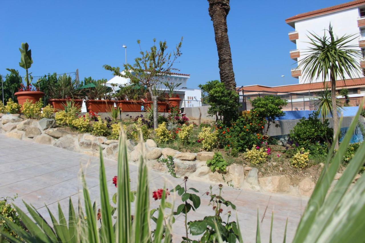 Hotel Esplendid Бланес Екстер'єр фото